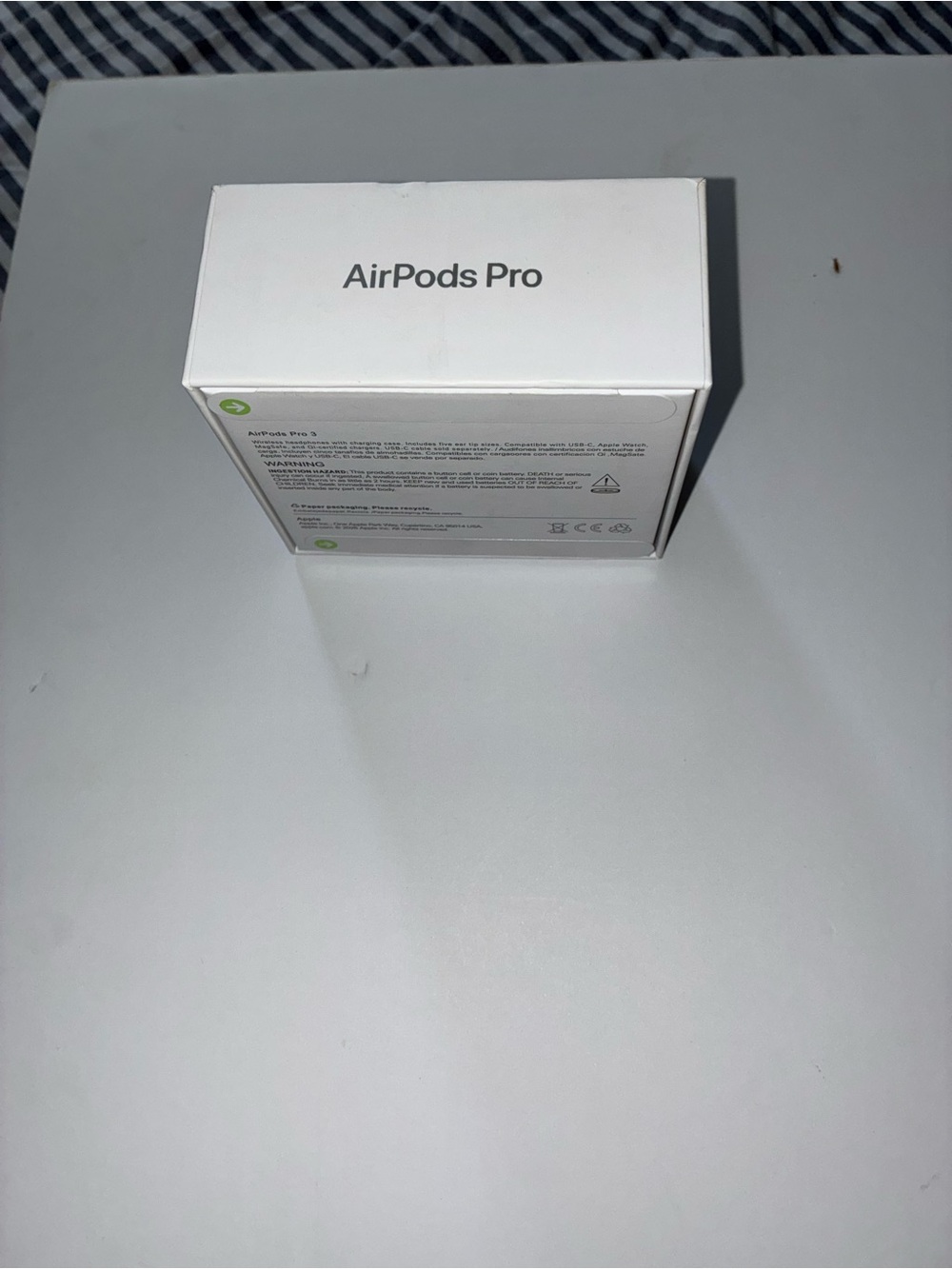 Apple White AirPods Pro Box with Case Illustration